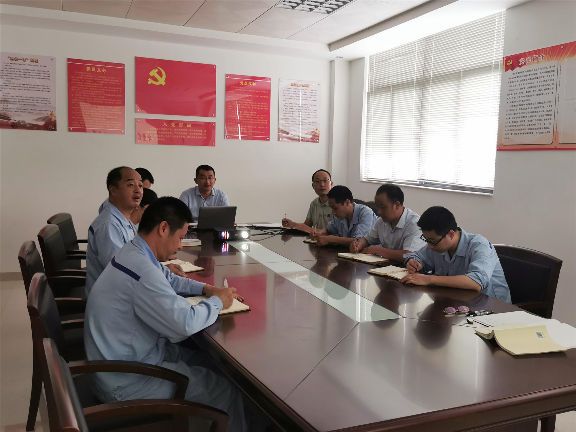 http://www.xx94xx.cn/hsdt/179.html